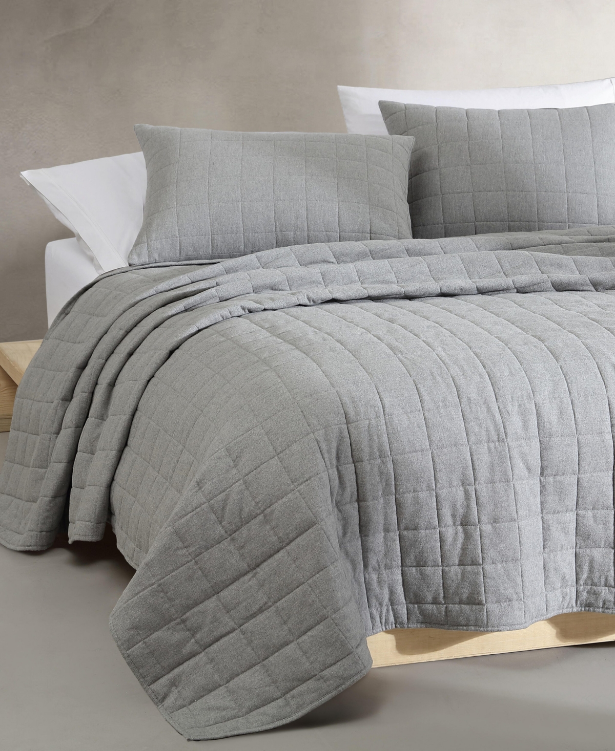 Calvin Klein Melange Flannel Quilt, Queen In Silver Grey