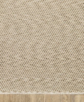 Echo ECH10 2'3"x7'6" Runner Area Rug