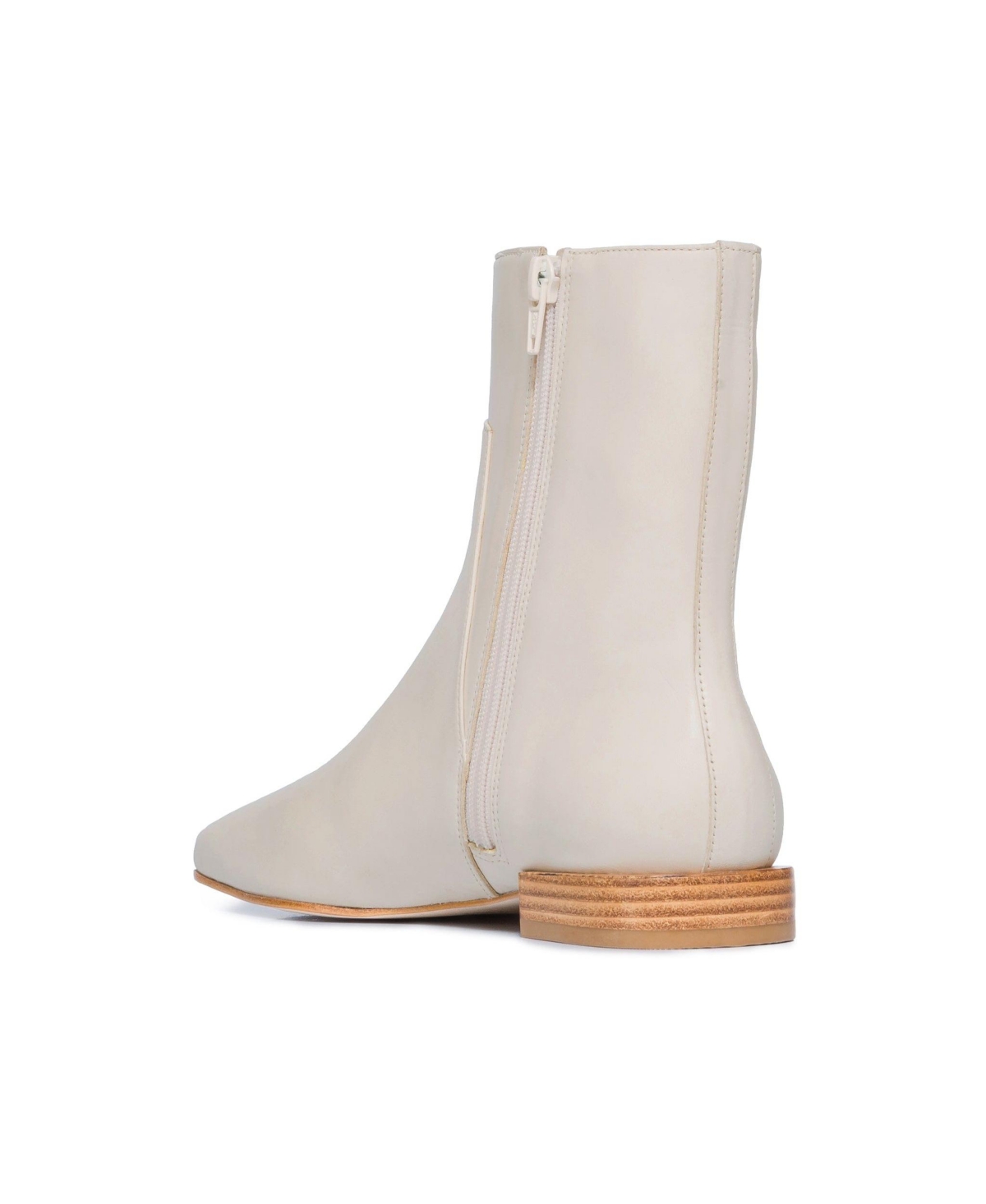 Bernardo Footwear Bernardo Pierce Bootie