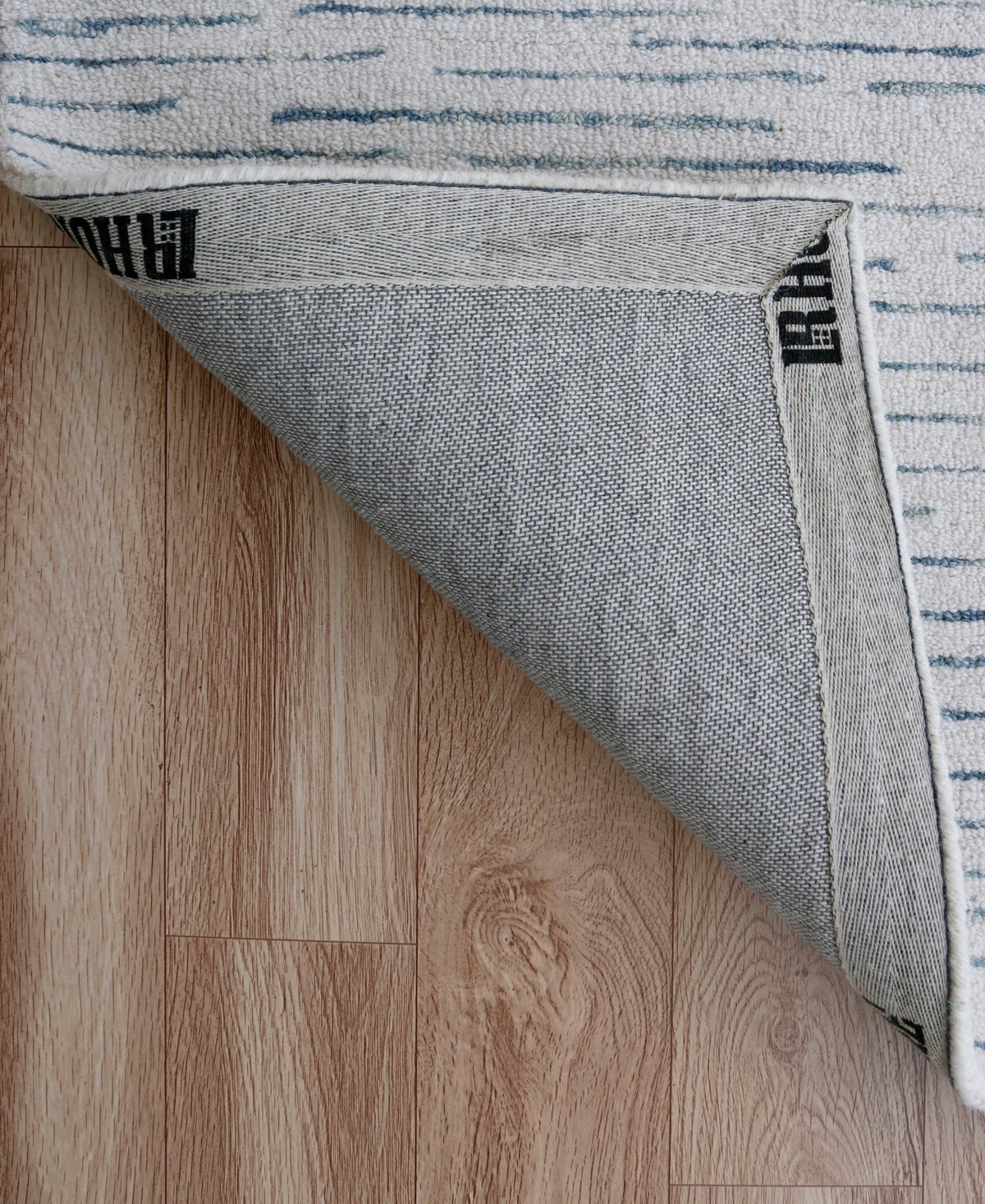 Lr Home Hans HNS8178A 5' x 7'9" Area Rug
