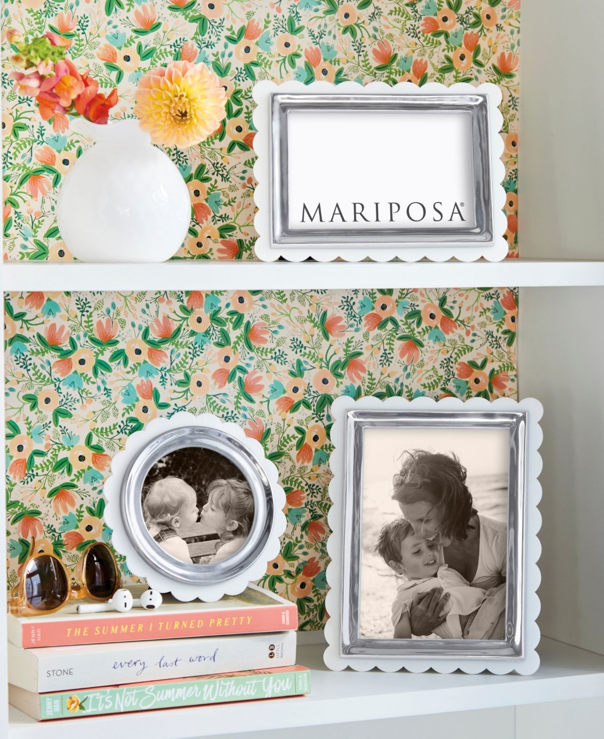 Mariposa Scallop Frame, 5"x7" In White