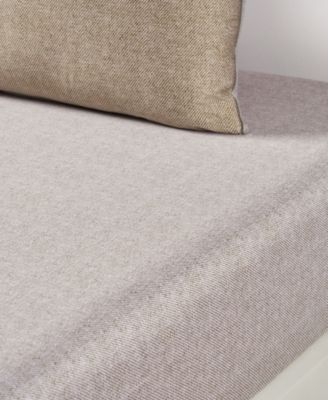 CLOSEOUT! by Hugo Boss Carlow 300 Thread Count Cotton Sateen Fitted Sheet, Queen