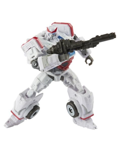 Детские фигурки Transformers 82 Ratchet Deluxe Class Studio Series: Bumblebee