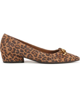 Becca Low-heel Pointed Toe Flats