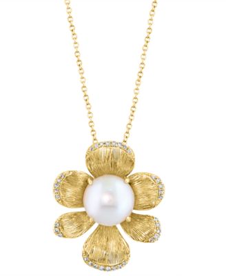 EFFY Collection - Cultured Freshwater Pearl (9.5MM) & Diamond Flower Pendant Necklace (1/6 ct. t.w.) in 14k Yellow Gold