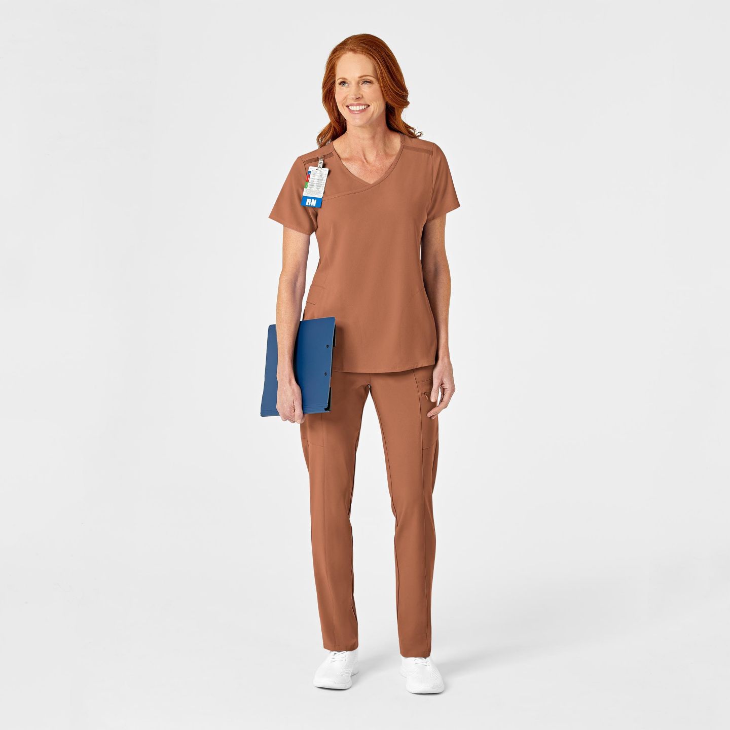 Женский топ Wink Renew Mock Wrap Scrub, цвет: Глиняный — фото 3