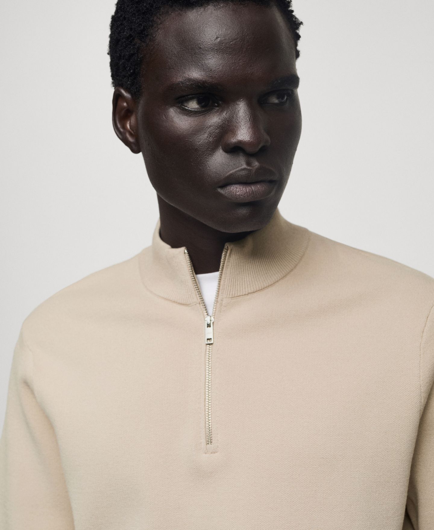 Мужской свитер MANGO Zipped High Collar, цвет: Бежевый — фото 4