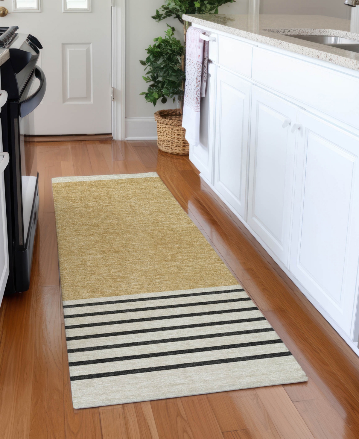 Addison Chantille Machine Washable Acn995 2'3"x7'6" Runner Area Rug In Gold