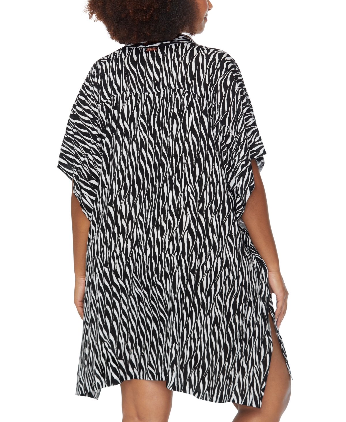 Raisins Curve Trendy Plus Size Vacay Printed Cover-up In Black,white