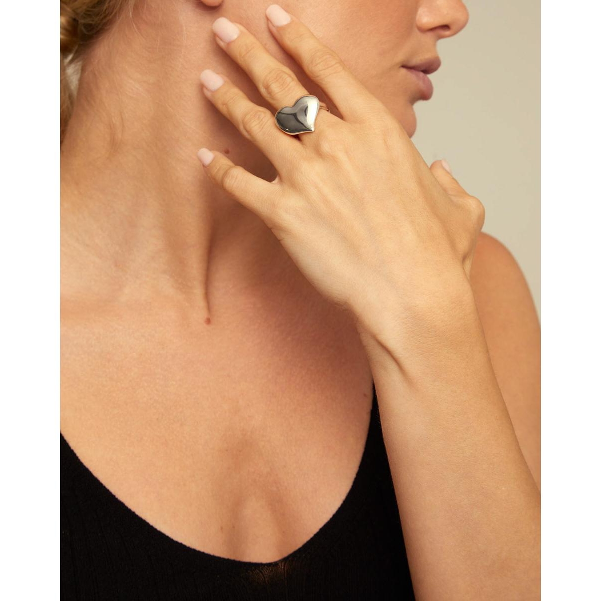 Unode50 Big Heart Shaped Metal Alloy Ring In Gray