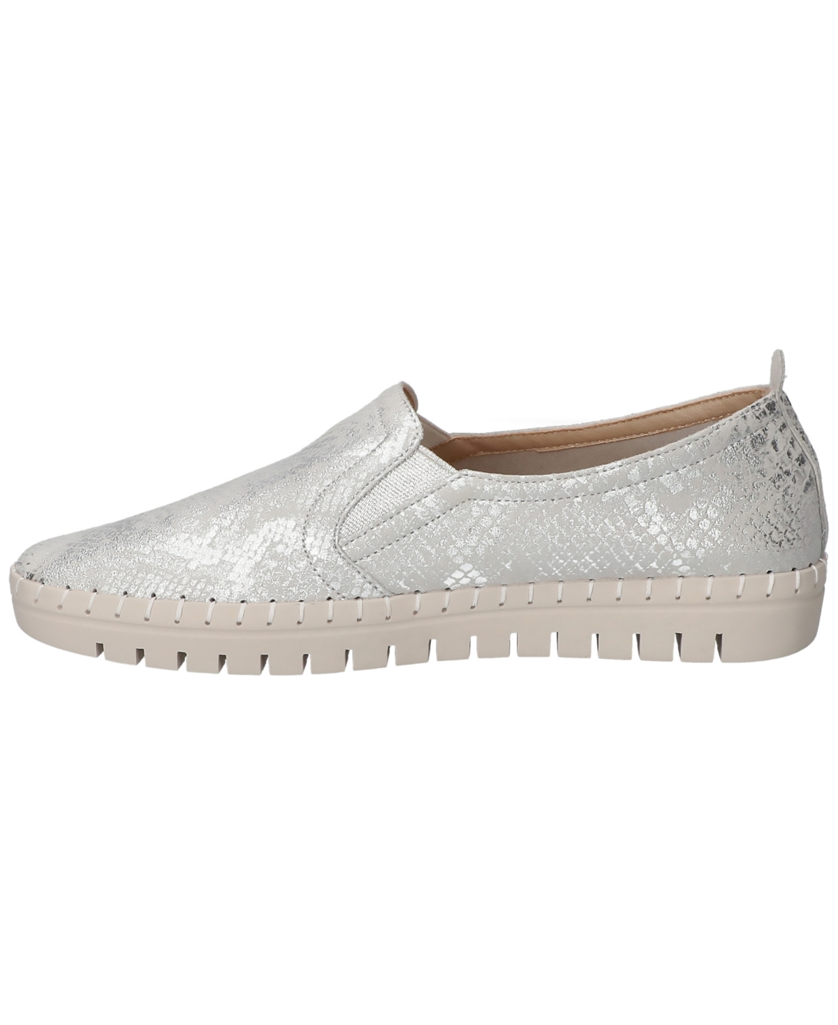 EASY STREET WOMEN'S FRESH SLIP ON SNEAKERS 