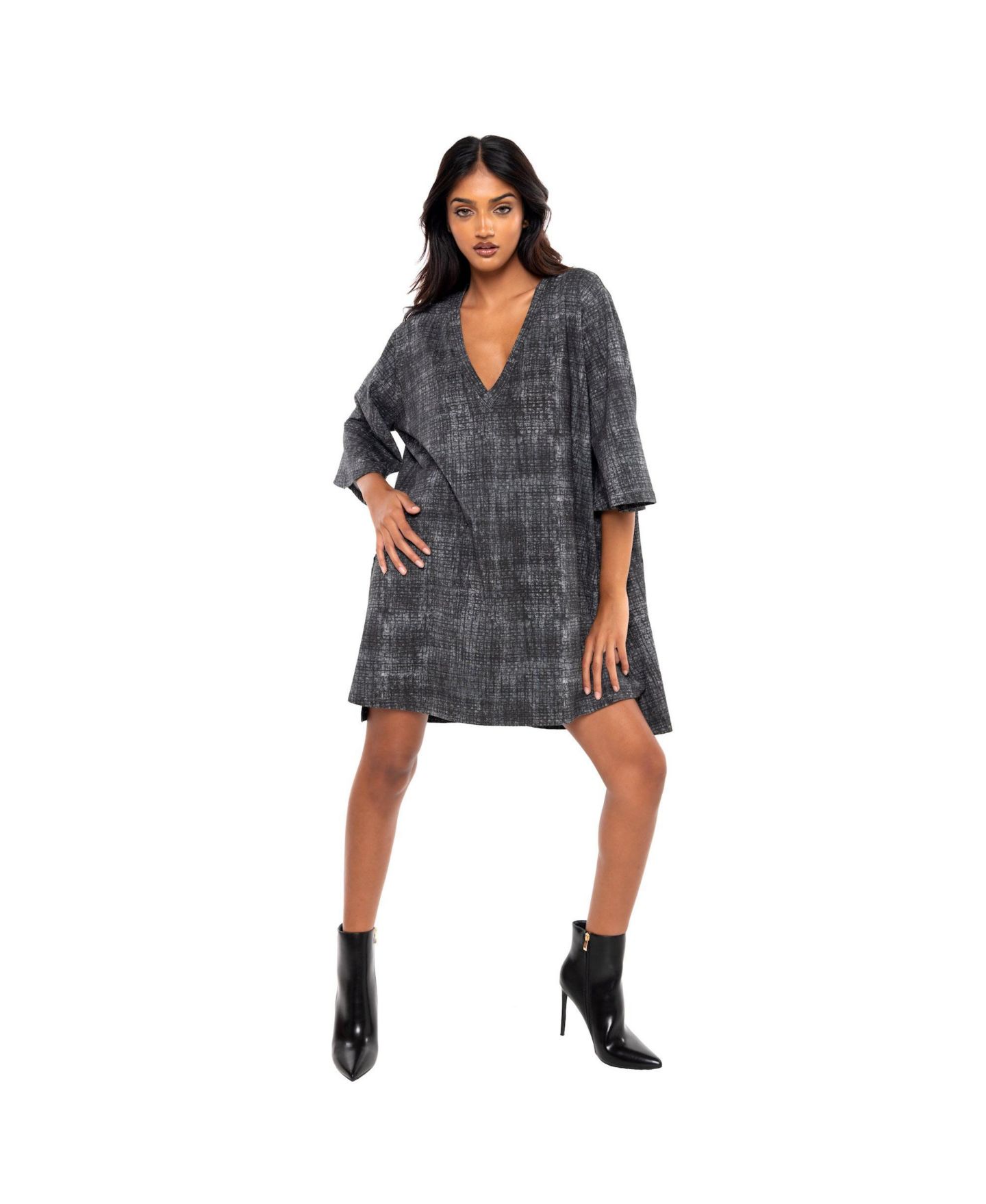 Женское платье Dai Moda Oversized V-NECK Scratch, цвет: Угольный — фото 2