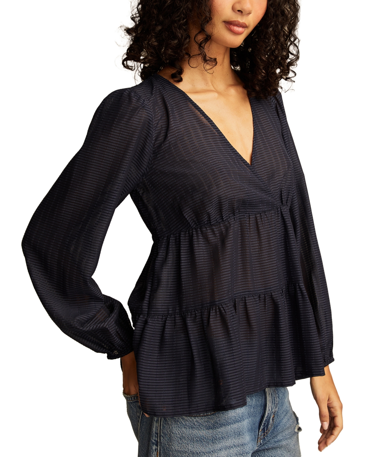 LUCKY BRAND WOMEN'S STRIPED RUFFLE V-NECK BLOUSE 