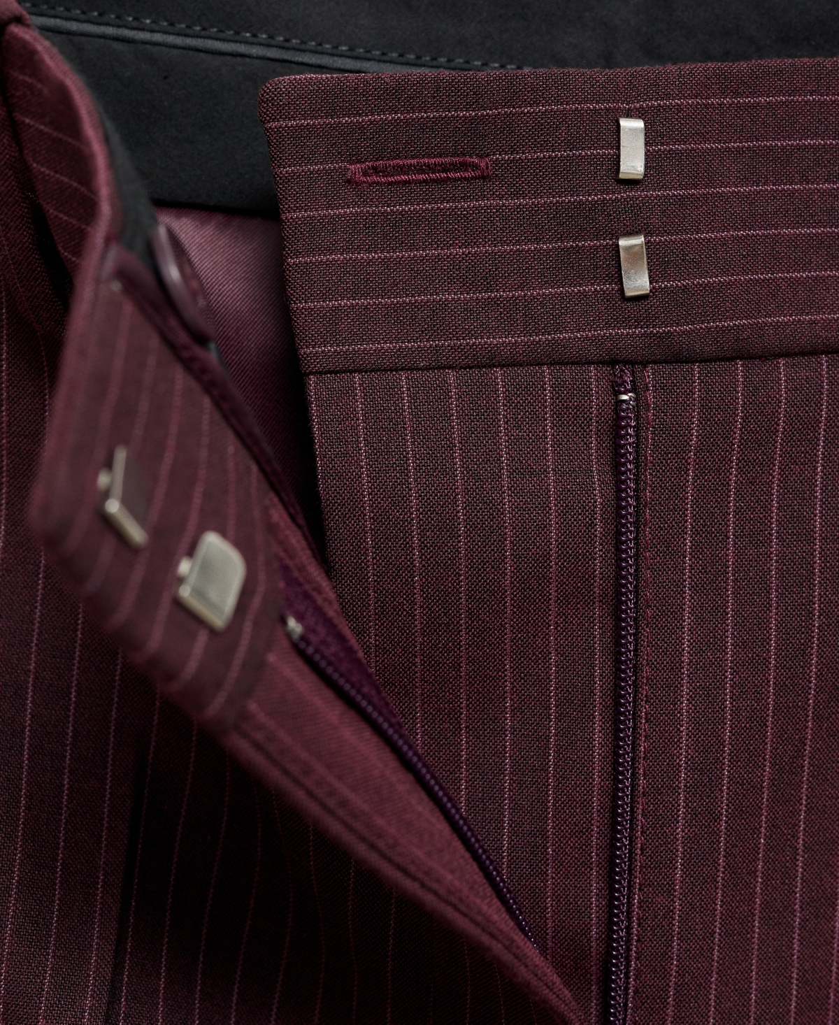 Mango Forest Pleated Straight Leg Drawstring Pants In Maroon