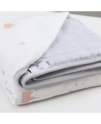 Toddler Triangles and Mint Oversized Bamboo Muslin Quilted Blanket