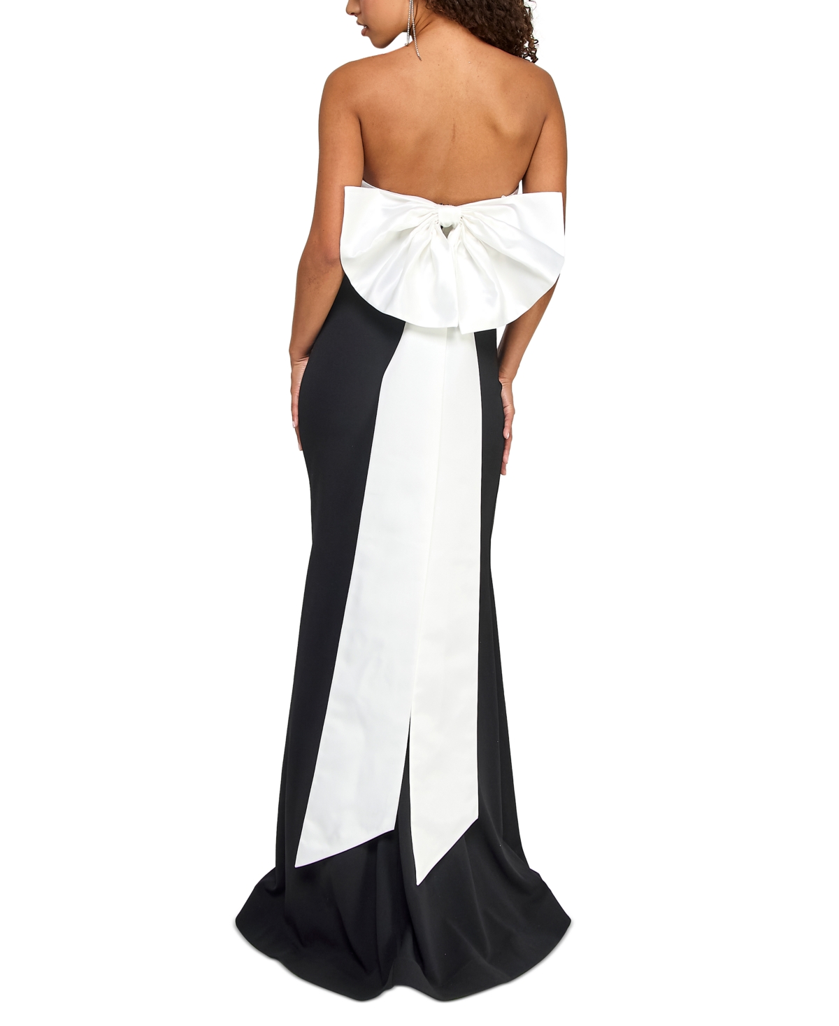 City Studios Juniors' Scuba Twisted Back-Bow Gown -white