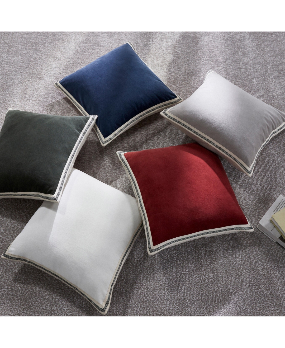 Ihi Home Meraki Cotton Velvet Border Pillow, 20