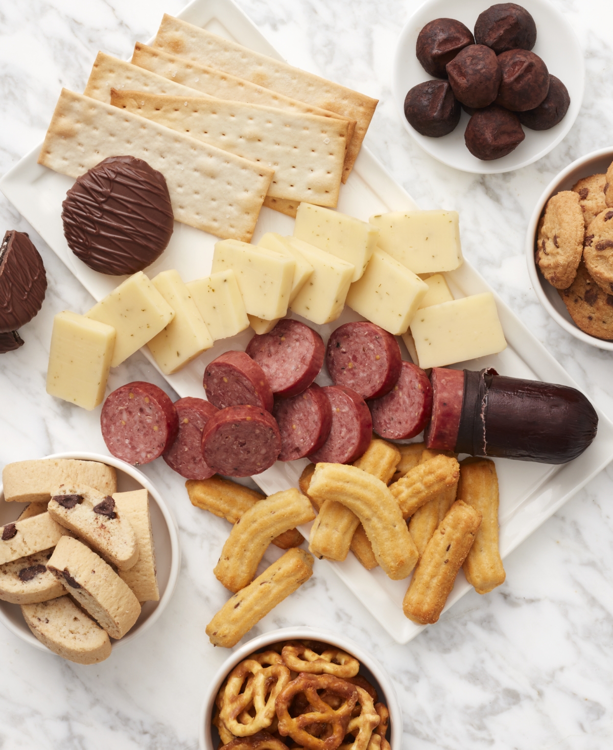 Hickory Farms Gourmet Snacks Gift Crate, 10 Piece In No Color