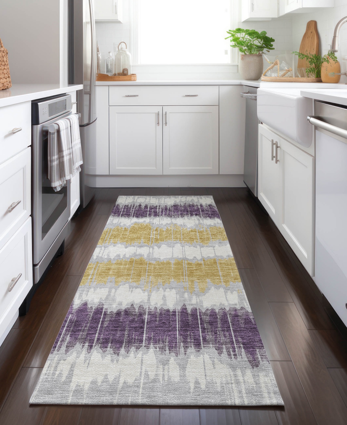 Addison Chantille Acn755 2'3"x7'6" Runner Area Rug In Silver