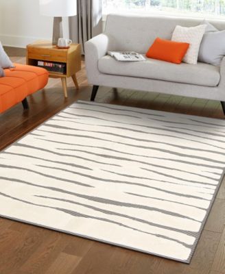 Prismatic Lines 5'3"x8' Area Rug