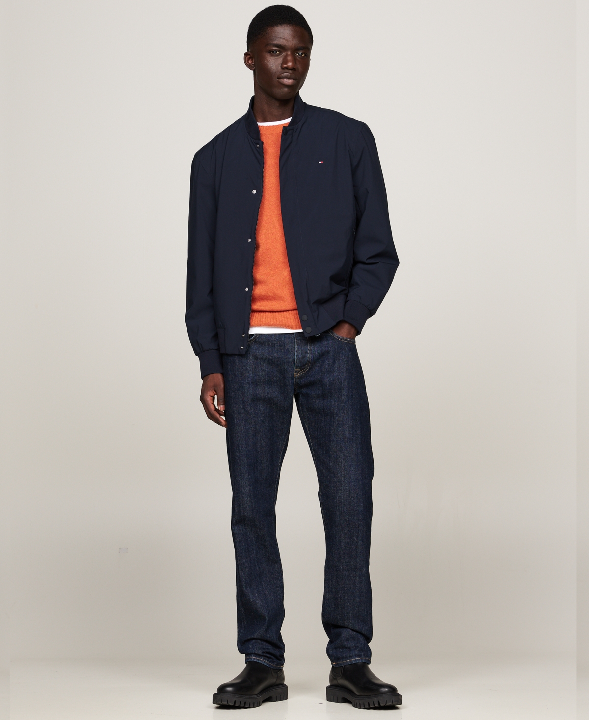 TOMMY HILFIGER MEN'S LIGHTWEIGHT TECH BOMBER JACKET 