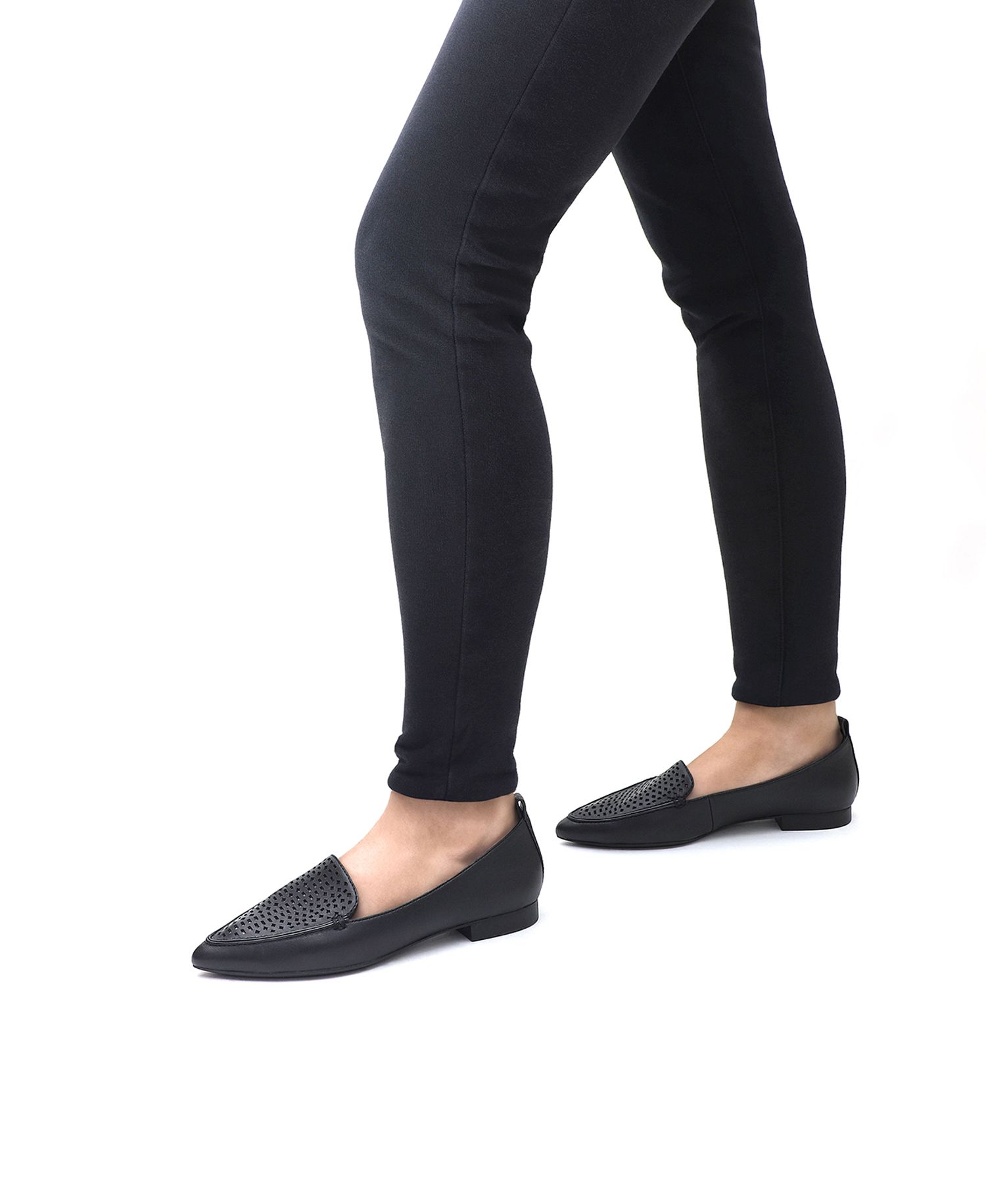 Women's Alessi Perf Pointed Toe Flats