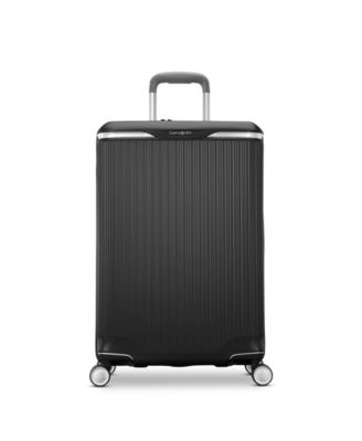 Silhouette 18 Expandable Medium Hardside Check-in Spinner