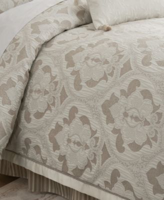 Arderra 4-Pc. Comforter Set, Queen