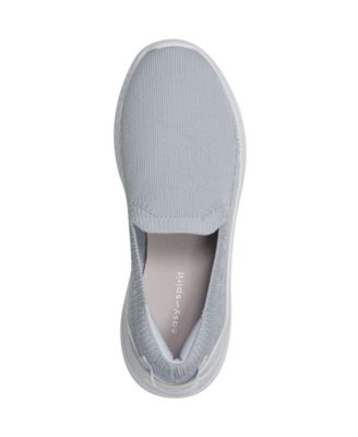 Women's Golda Lightweight Slip-On Sneakers