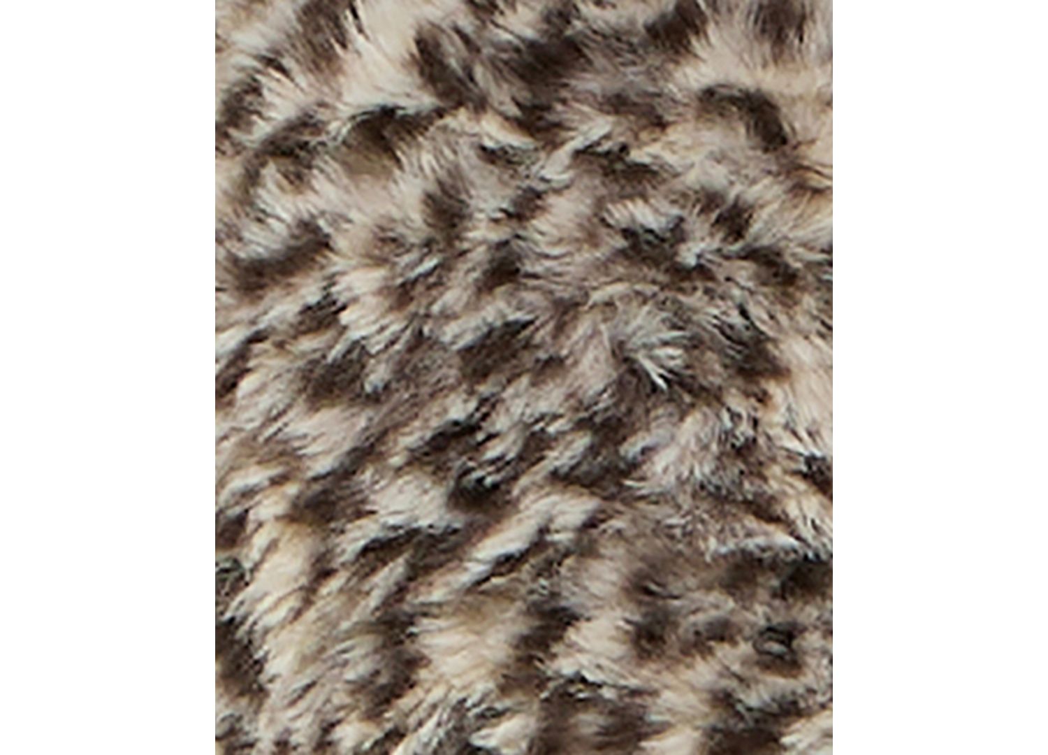 Juniors' Faux-Fur Notch-Collar Long-Sleeve Shrug