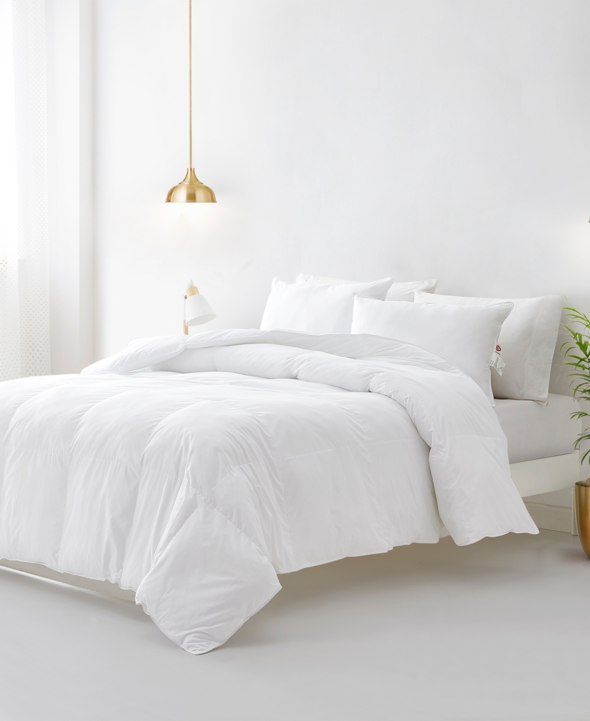 Dream Naturally All Season Primaloft Oversized Down Alternative Comforter, King In White