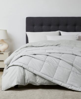 World's Biggest Blanket Colossal Size Down Alternative Blanket, Super King