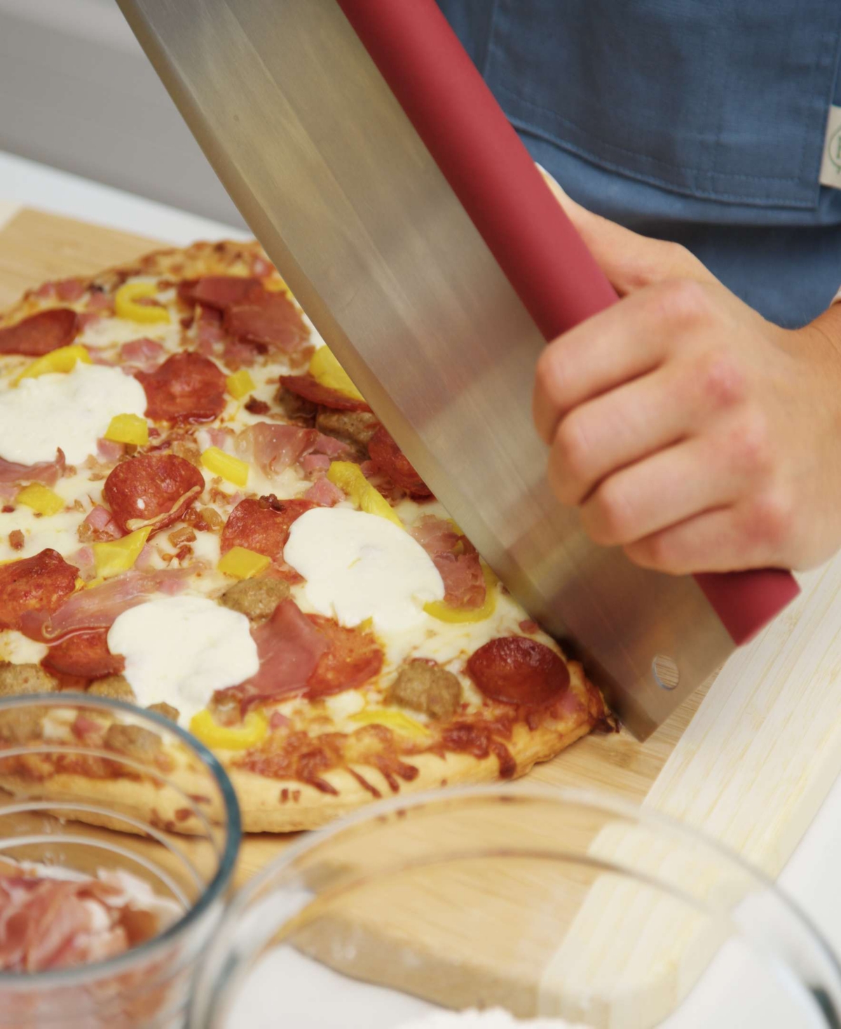 Old Stone Pizza Kitchen 15 Inch Round Pizza Stone In Silver