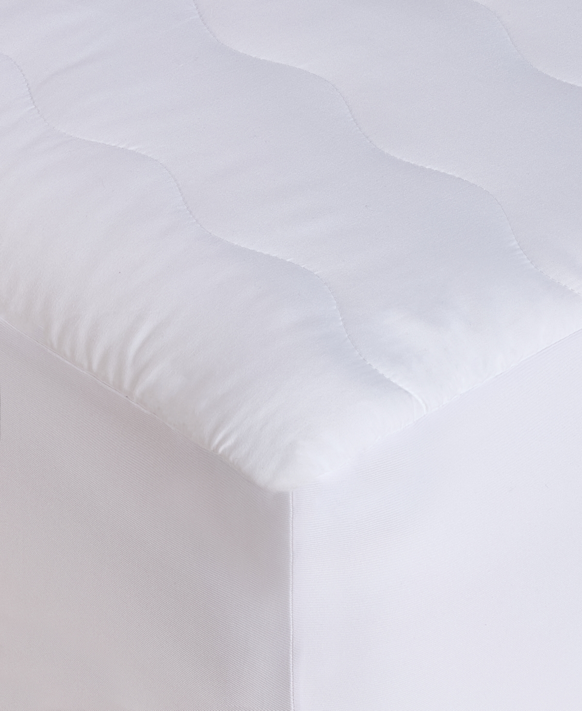 ARCH STUDIO WATERPROOF MATTRESS PAD, TWIN, EXCLUSIVELY AT MACY'S 