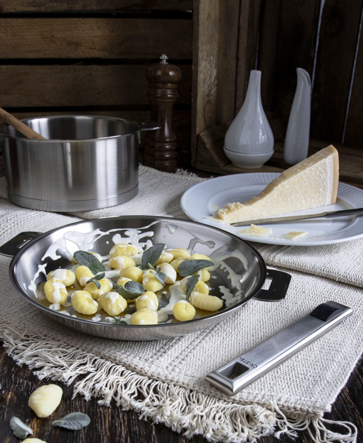 Cristel Strate 7-piece Stainless Steel Cookware Set In Silver