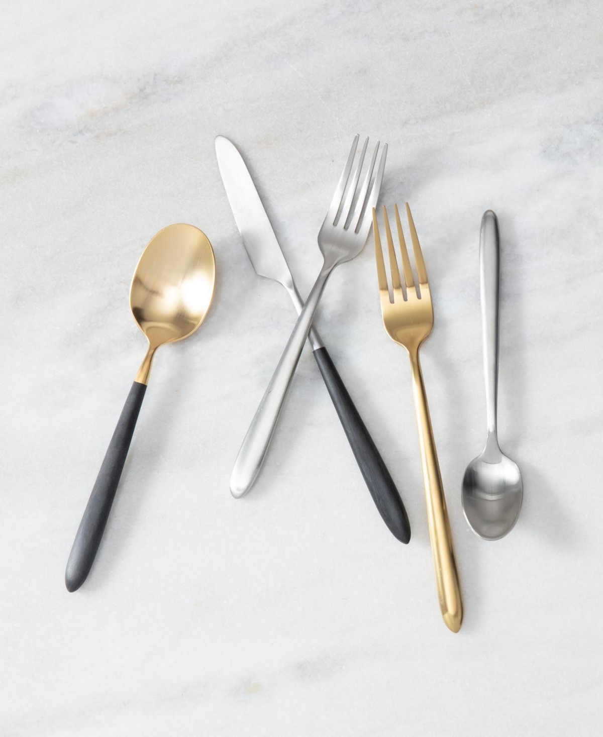 Fortessa Velo 20-piece Flatware Set, Service For 4 In Black And Gold