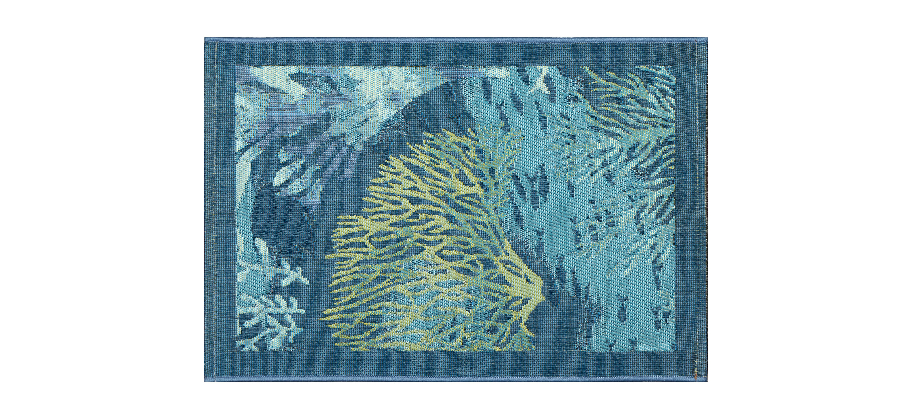 Liora Manne' Esencia Coral Garden 2'5"x3'11" Area Rug