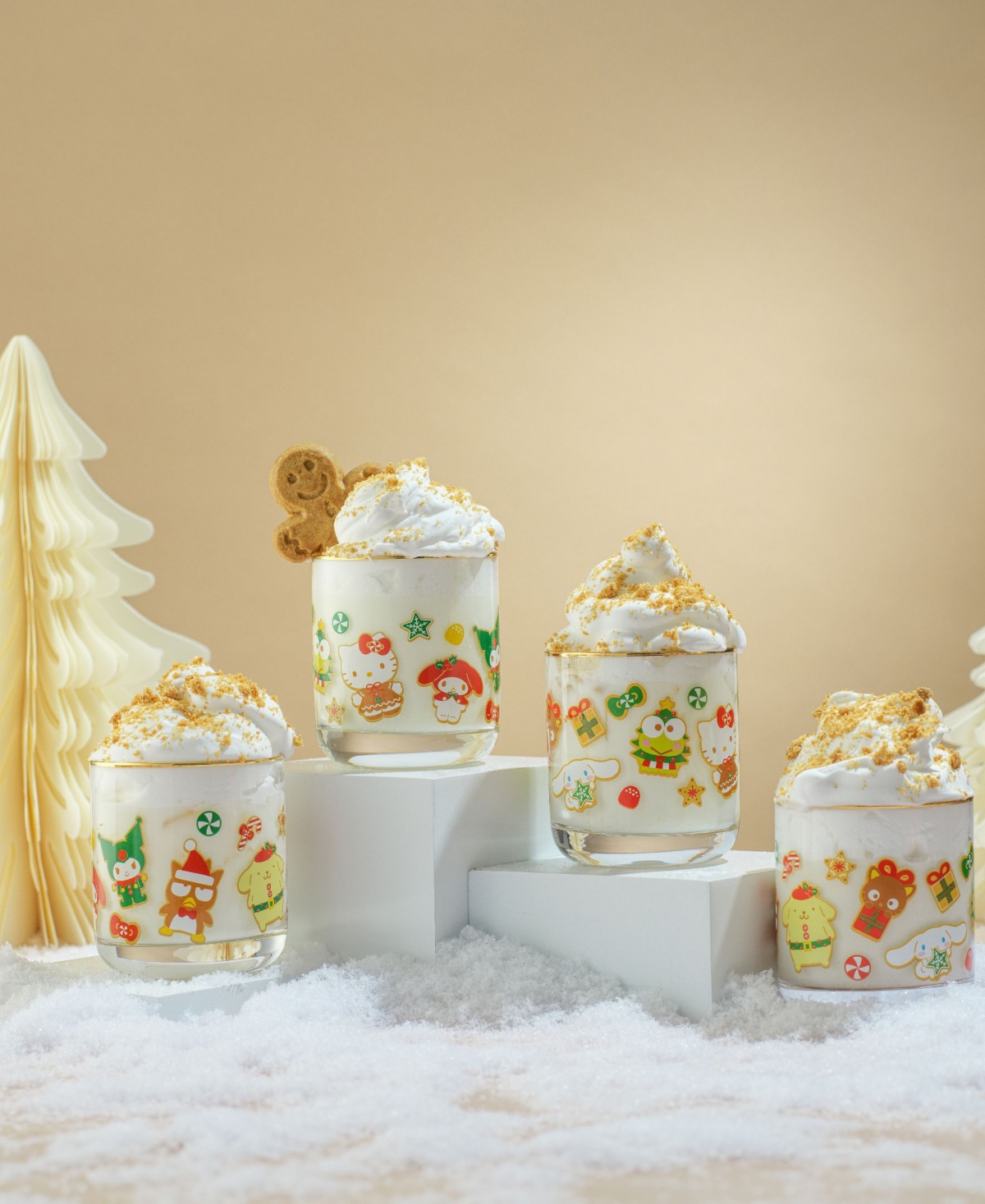 JOYJOLT HELLO KITTY AND FRIENDS GINGERBREAD PALS SHORT GLASSES, SET OF 4 