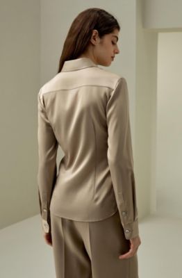 Women's Elegant Silhouette Silk Shirt