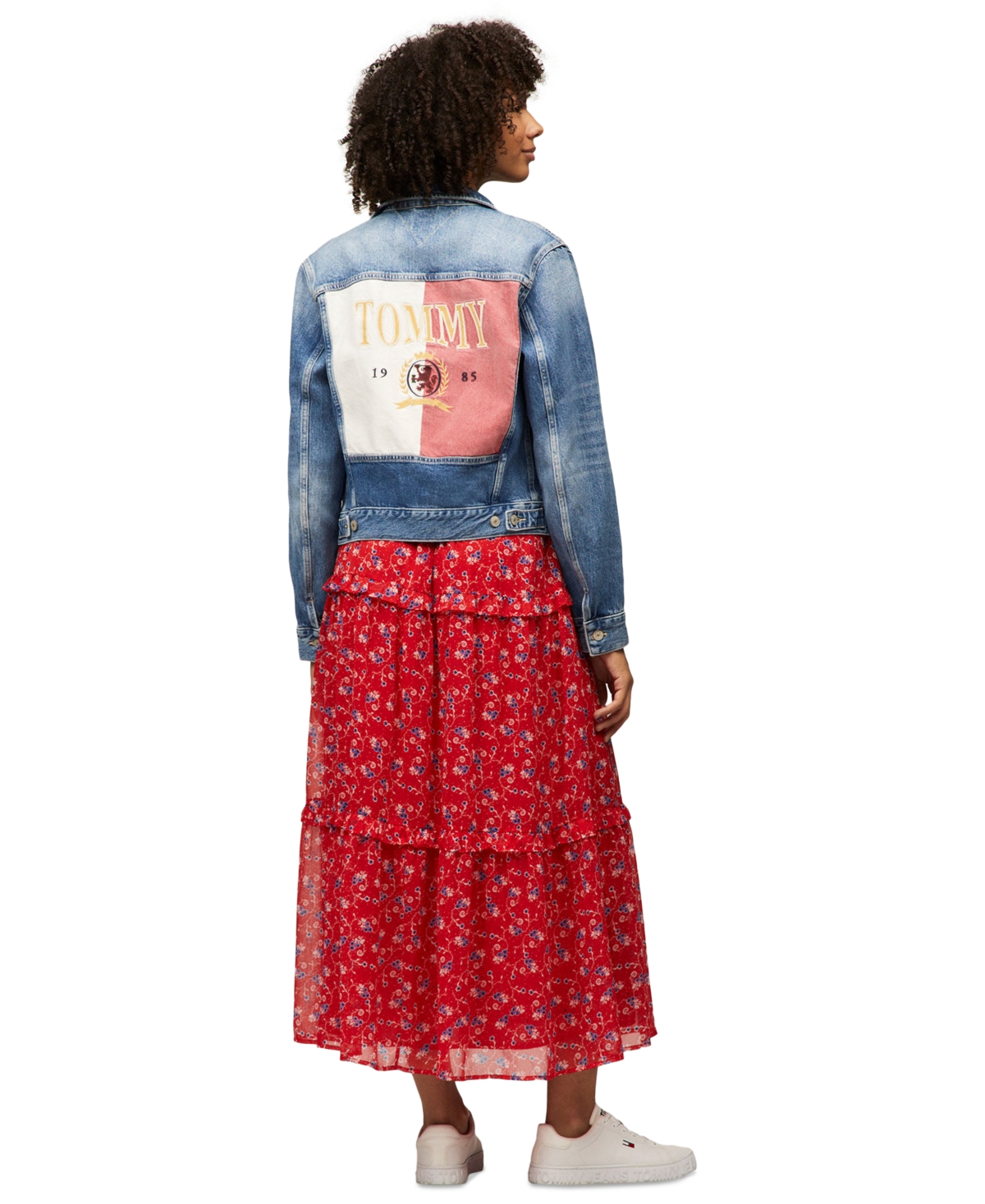 TOMMY JEANS WOMEN'S LOGO-BACK DENIM TRUCKER JACKET 