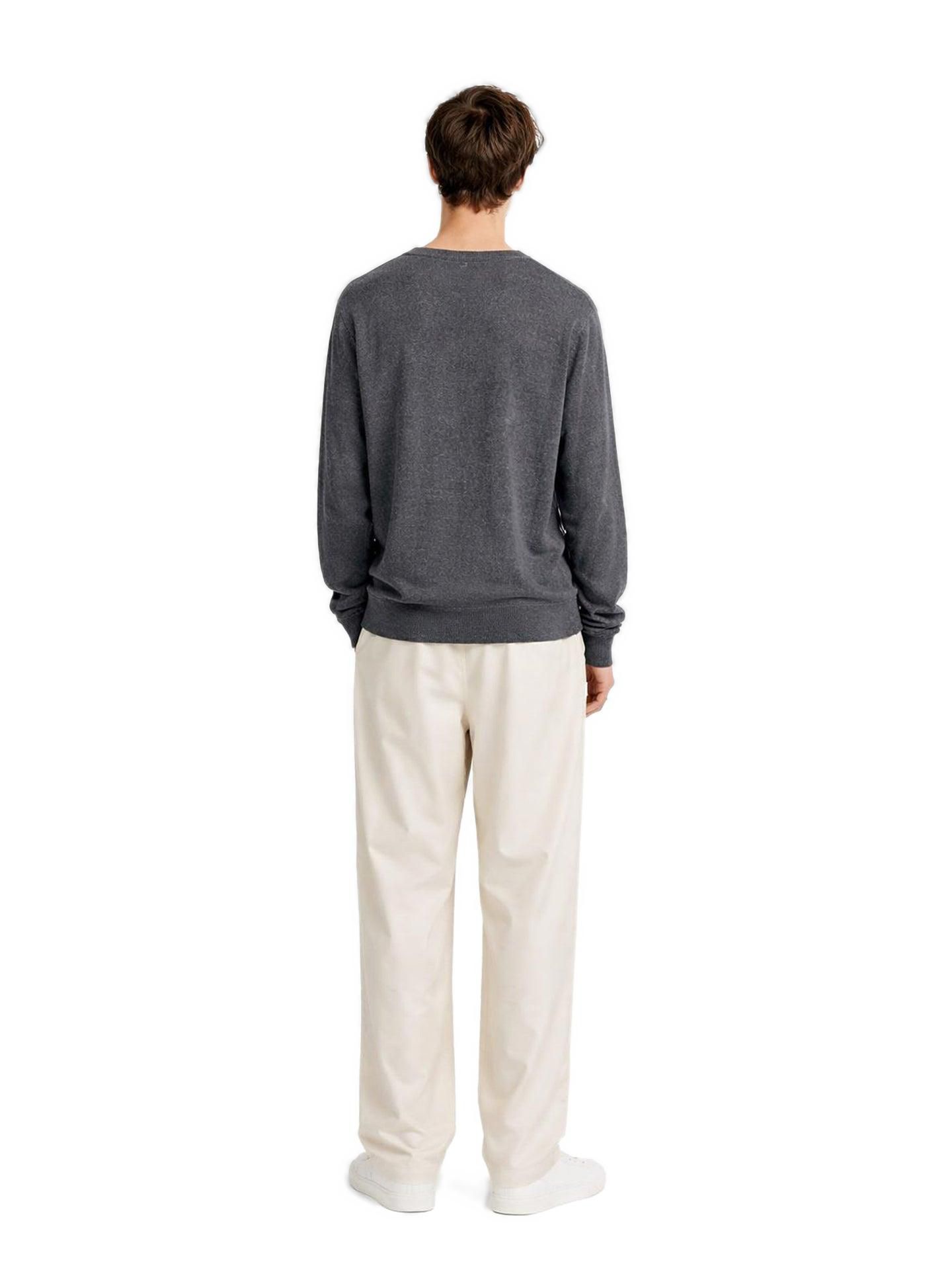 Мужской свитер Gobi Cashmere 100% Cashmere Essential V-Neck, цвет: Серый тёмно-серый — фото 3