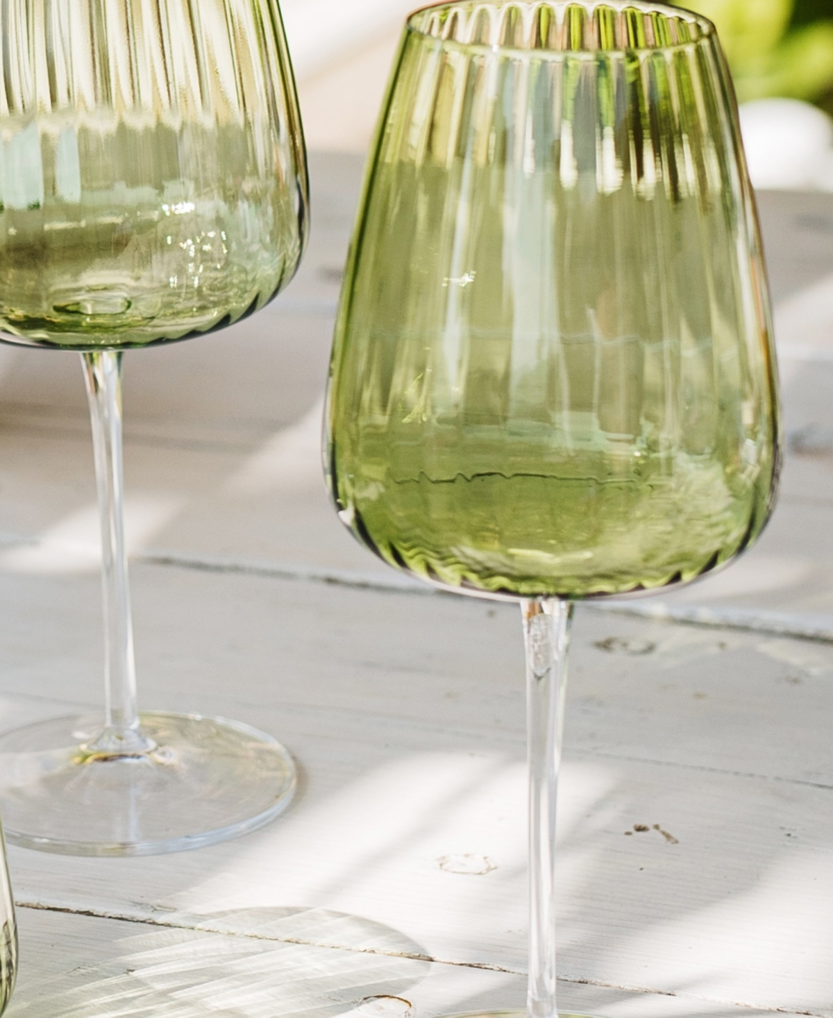 Vietri Francesca Water Glass In Green