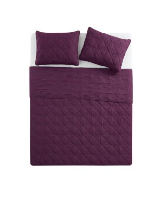 Lucy Pinsonic Diamond 3-Pc. Quilt Set, Full/Queen