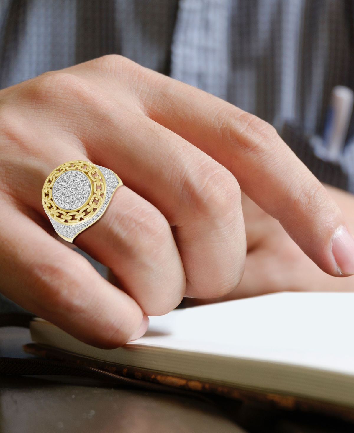 Macy's Men's Diamond Circle Cluster Chain Link Ring (1-1/2 Ct. T.w.) In 10k Gold In Gold
