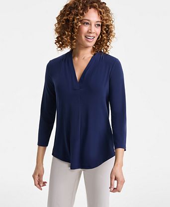 Women's 3/4 Sleeve V-Neck Knit Top