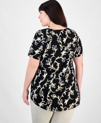 Топ с V-образным вырезом и коротким рукавом большого размера из коллекции JM, эксклюзивно представленный в Macy's