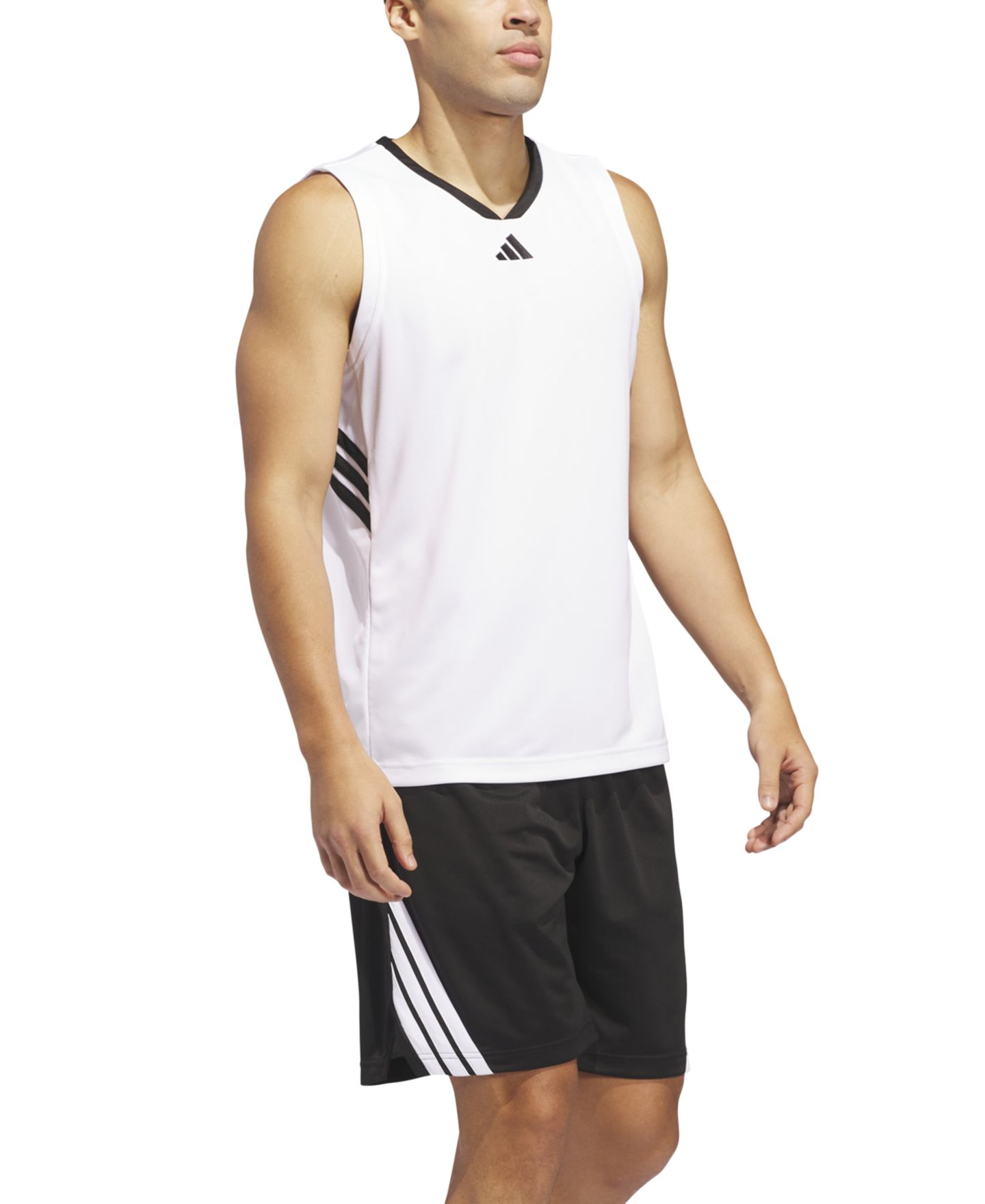 Мужские шорты adidas Three Stripes Legends Basketball, цвет: Чёрный / Белый — фото 2