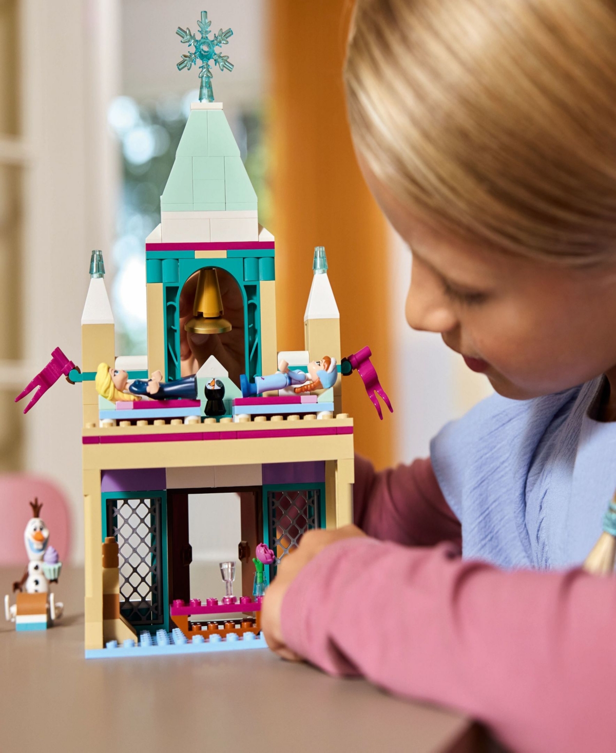 LEGO DISNEY FROZEN ARENDELLE FROZEN CASTLE BUILDING TOY 43265, 177 PIECES 