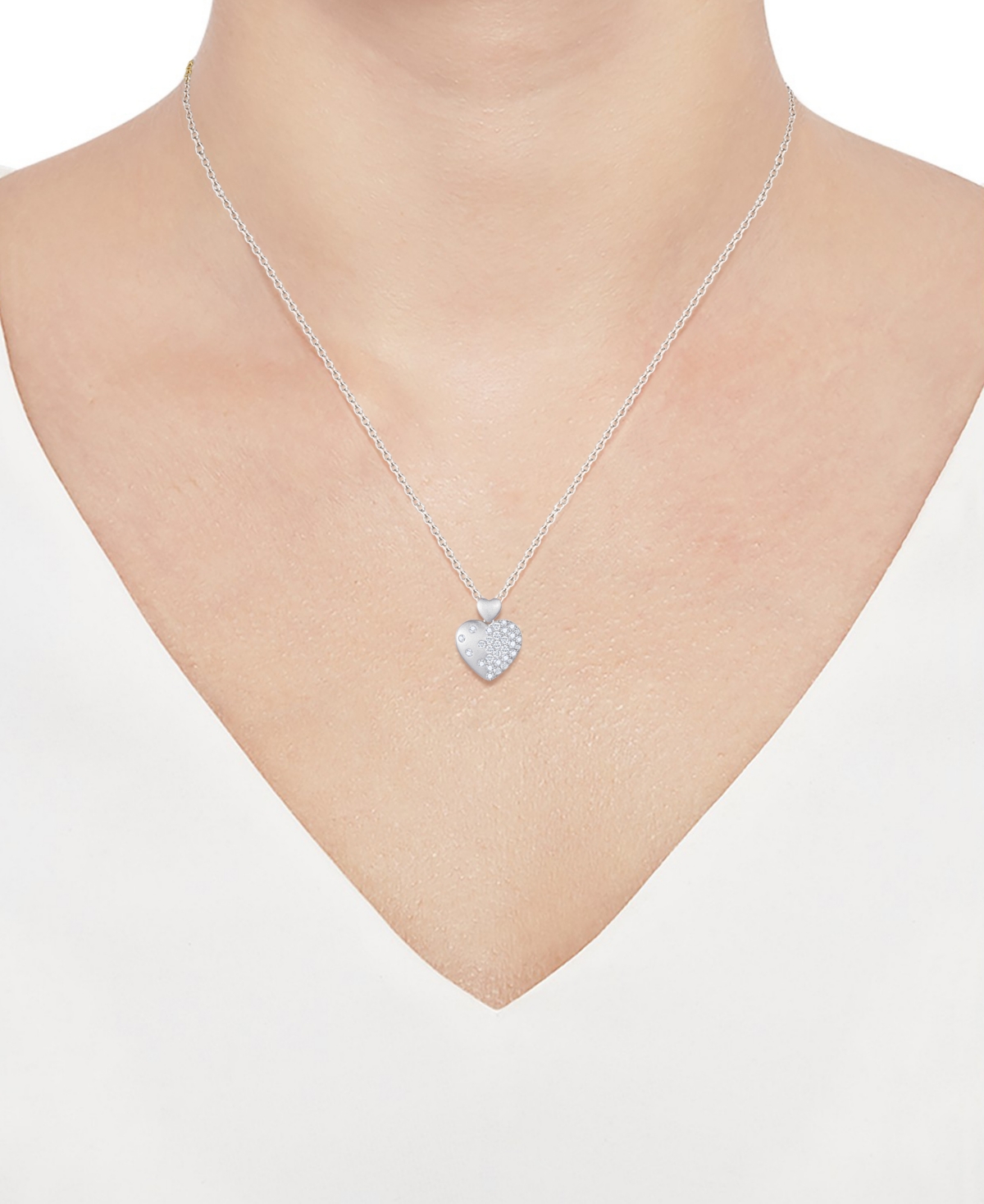 MACY'S DIAMOND SCATTER PAVE CLUSTER DOUBLE HEART 18" PENDANT NECKLACE (1/2 CT. T.W.) IN STERLING SILVER OR  