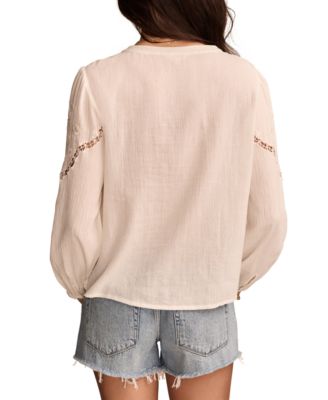 Женская хлопковая рубашка оверсайз с вышивкой на ушках от бренда Lucky